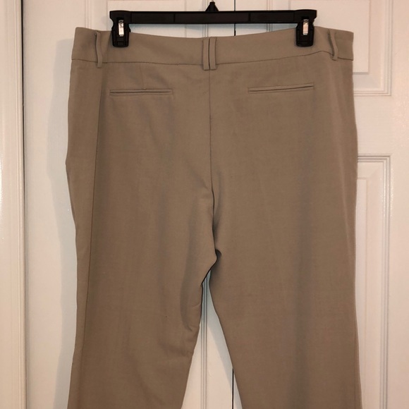 NY&CO Slim Ankle - Picture 3 of 6